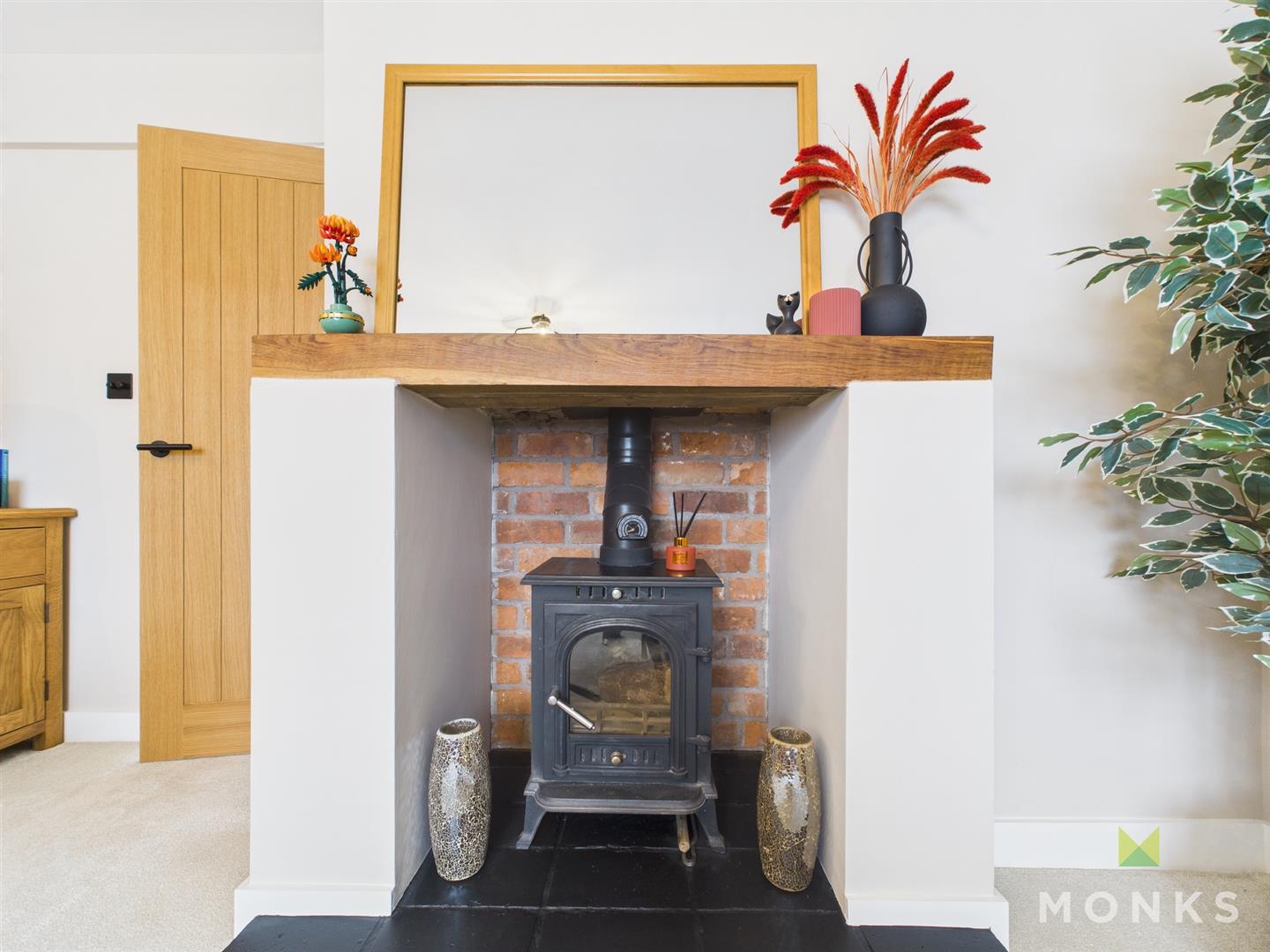 8 Brook Road, Shrewsbury, SY4 3PU SSTC